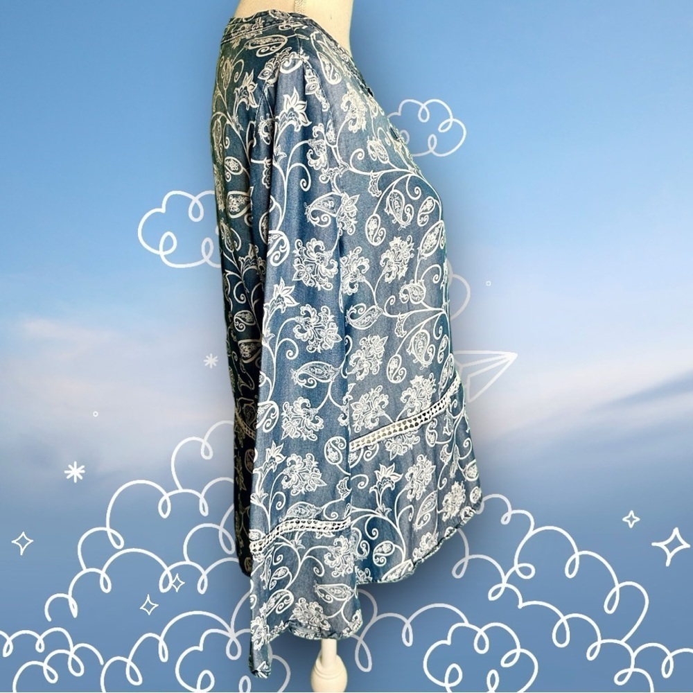 Fourteenth Place Denim Blue & White Paisley Lyocell Bohemian Print Top Size M - Picture 9 of 9